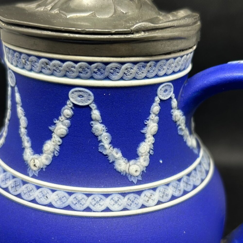 Antique Wedgwood Jasperware rope handled jug/pitcher c. Late 1800s- early 1900’s - Picture 11 of 15
